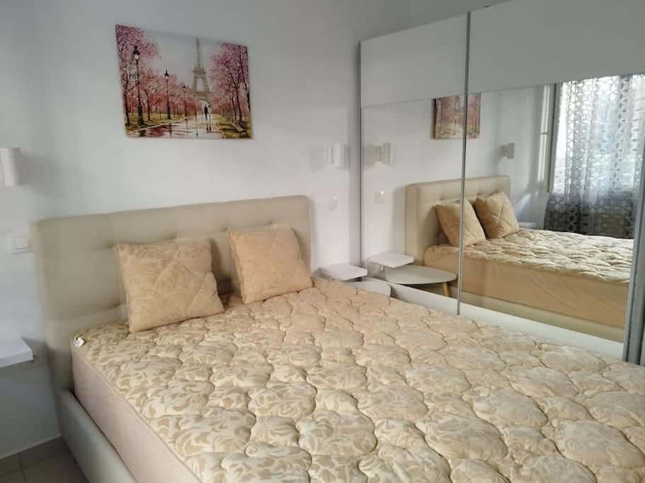 Renovated Apartment With Garden And Parking Space Peraía Exteriör bild