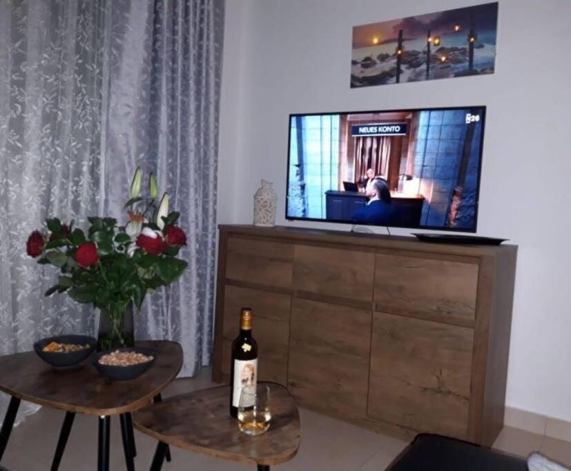 Renovated Apartment With Garden And Parking Space Peraía Exteriör bild