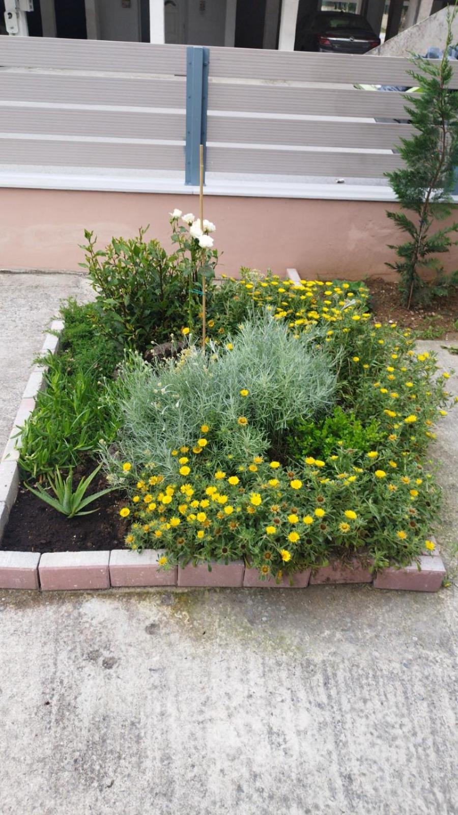 Renovated Apartment With Garden And Parking Space Peraía Exteriör bild